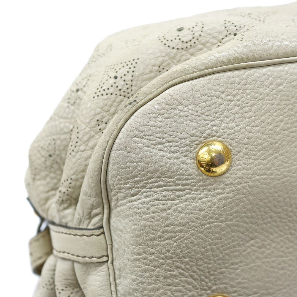 Louis Vuitton Mahina L - Picture 5 of 11